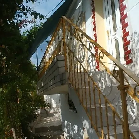 Dimitris House Дом отдыха Трикери